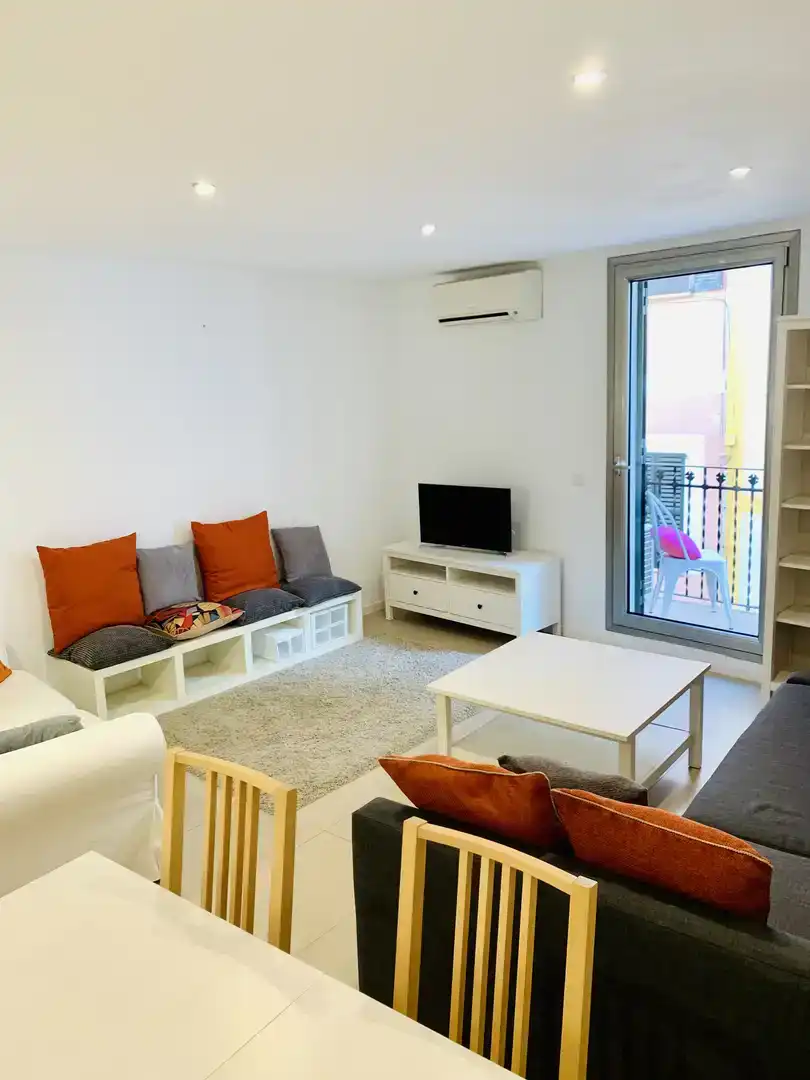 Living room of Flat for rent in  Palma de Mallorca  with Air Conditioner and Balcony