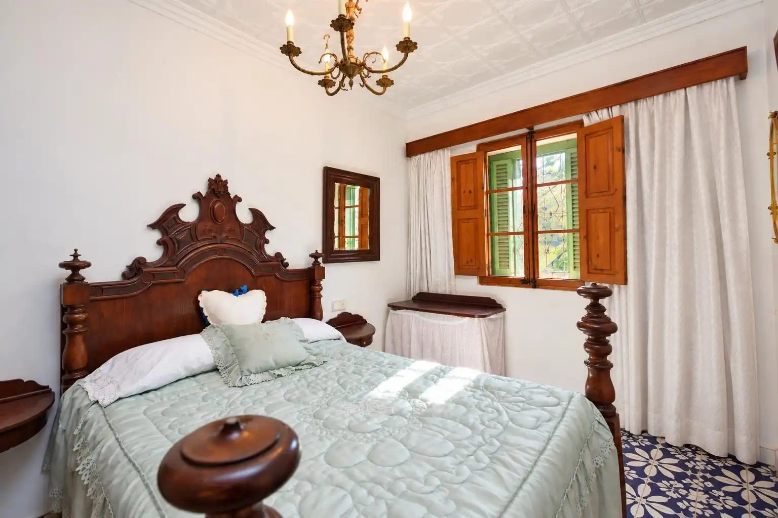 Dormitori de Casa o xalet en venda en  Palma de Mallorca amb Jardí privat