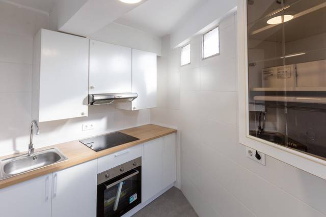 Edificio en Venta en Rúa San Isidoro en Sagrada Familia