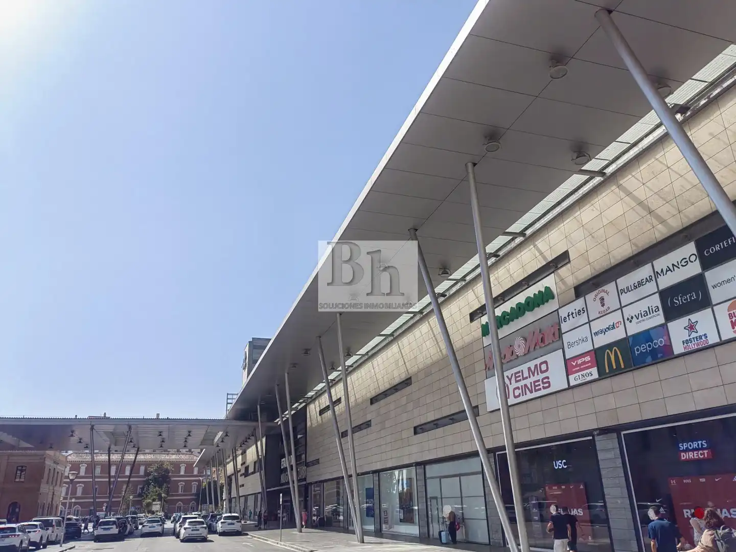 Vista exterior de Pis en venda en Málaga amb Aire condicionat