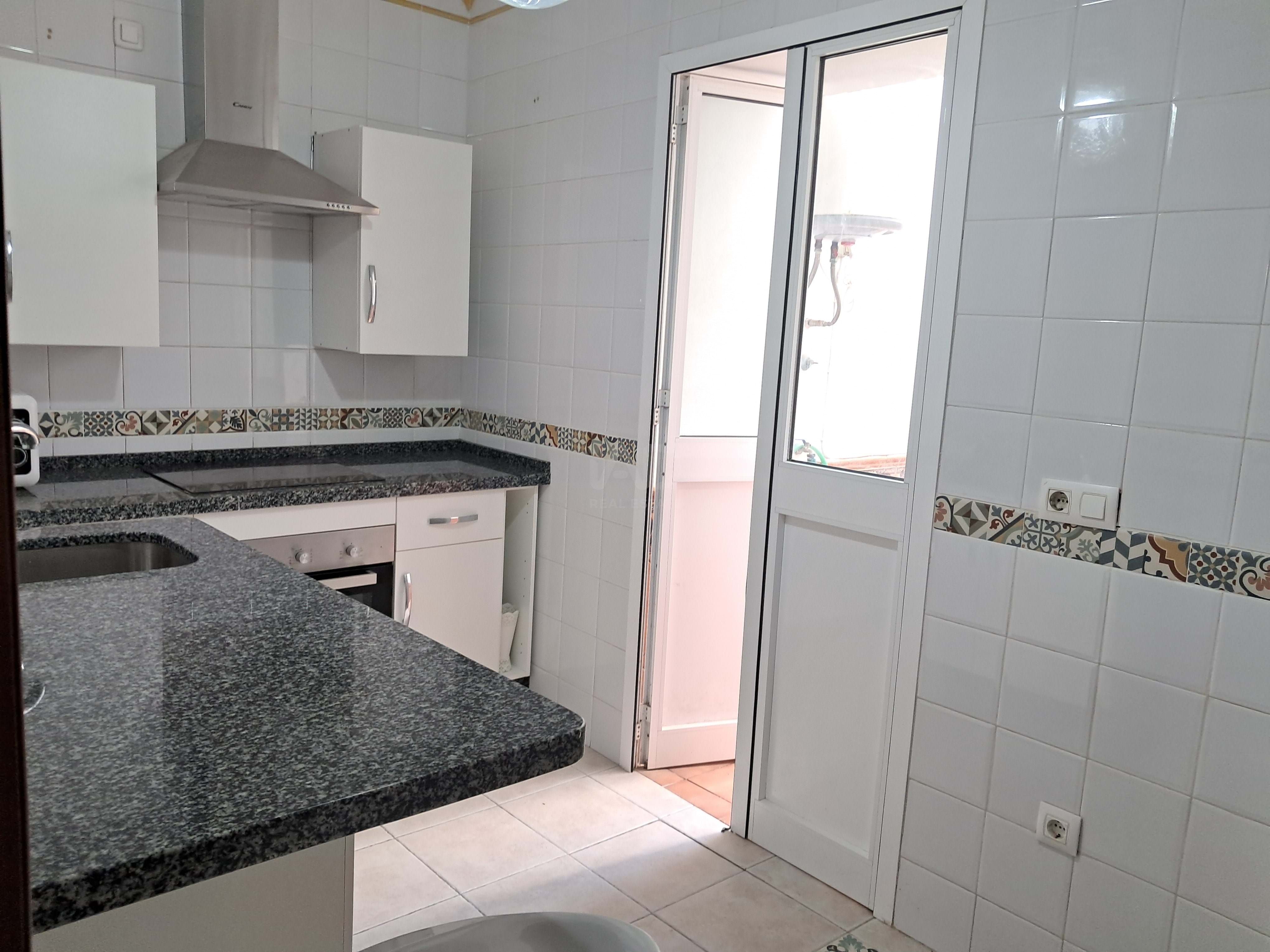 Kitchen of Flat for sale in Villamartín