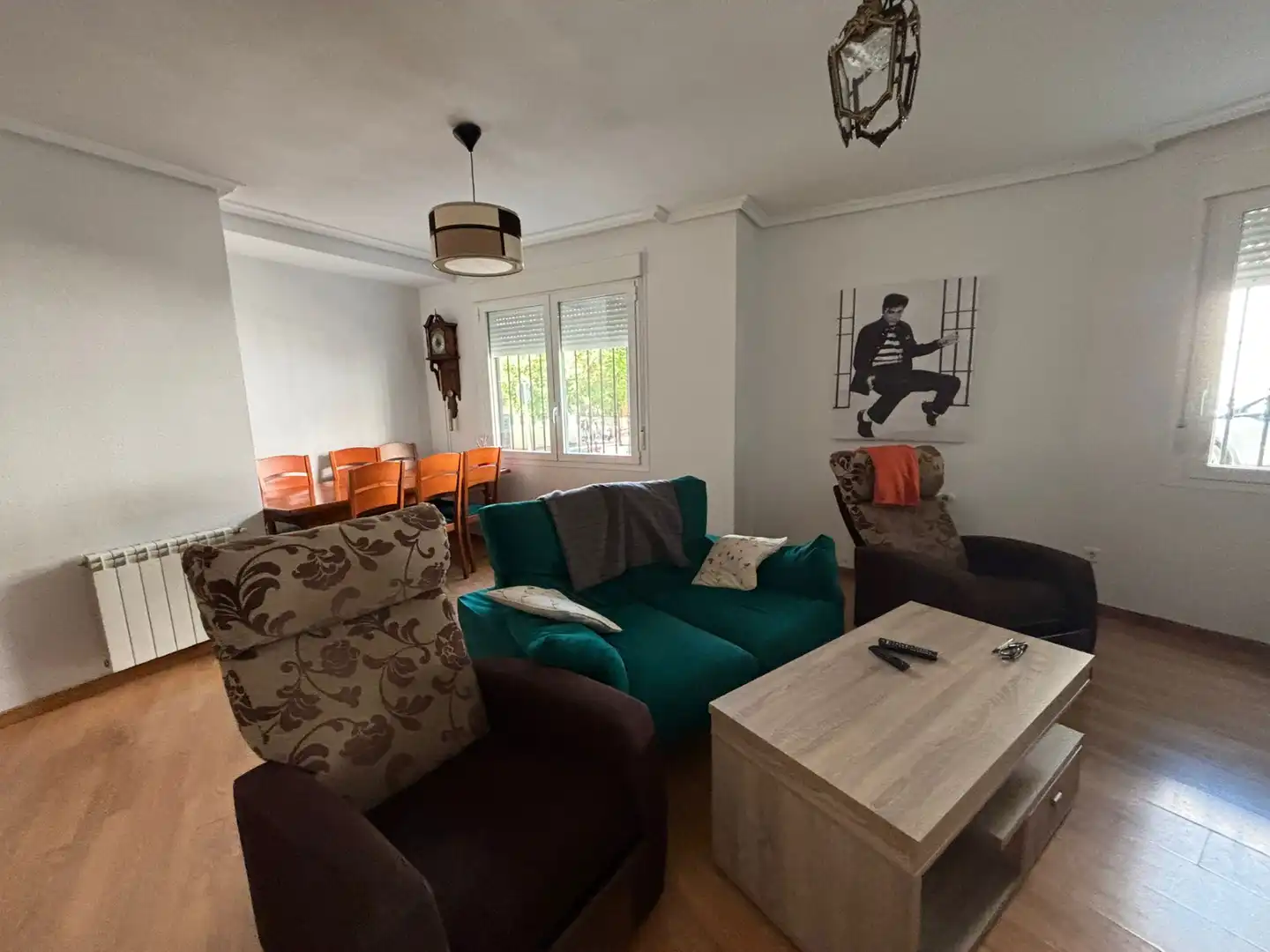 Sala de estar de Piso en venta en Azuqueca de Henares con Calefacción, Amueblado y Horno