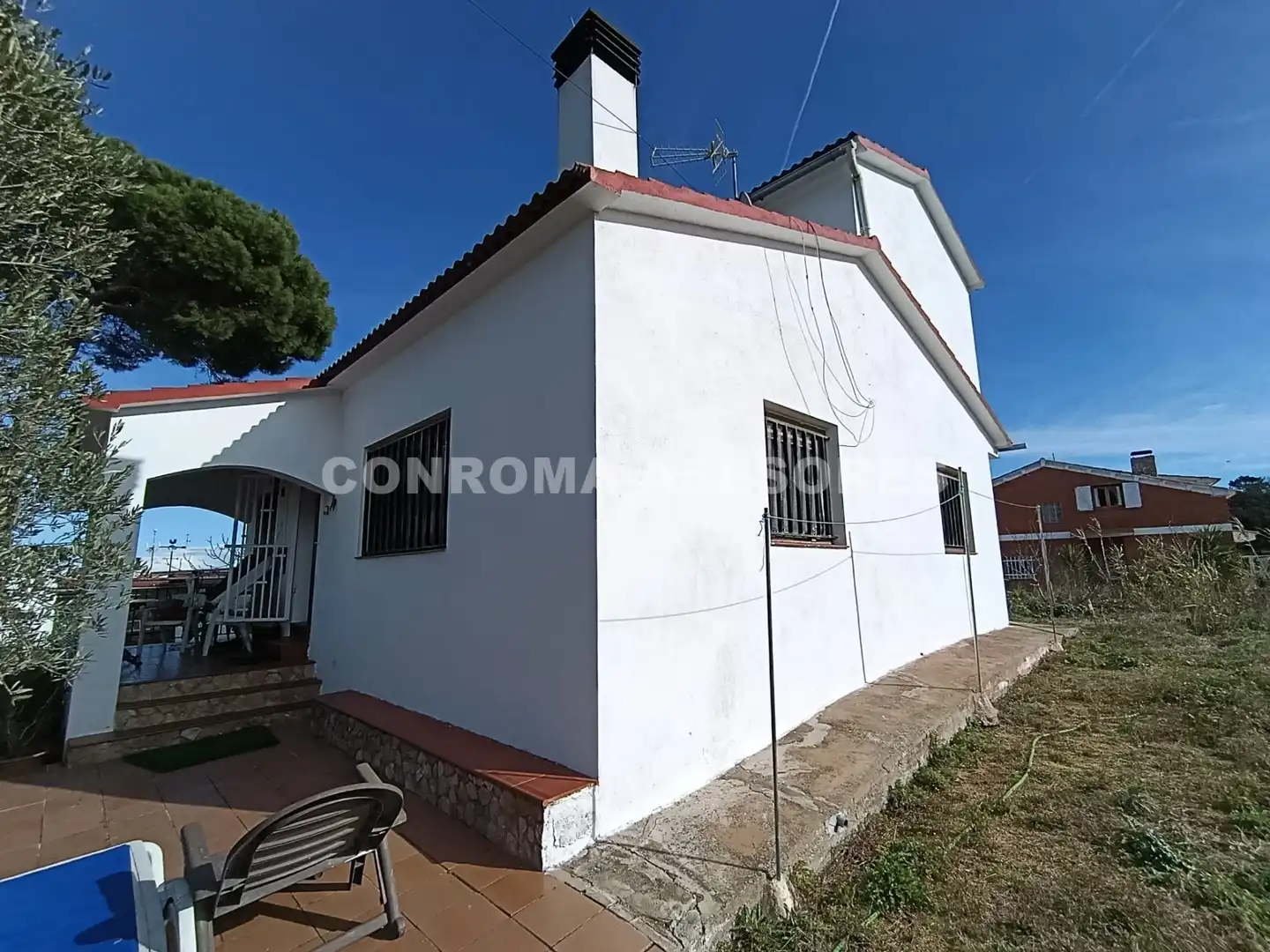 Casa amb terrassa en venda a Montbarbat, imagen 3