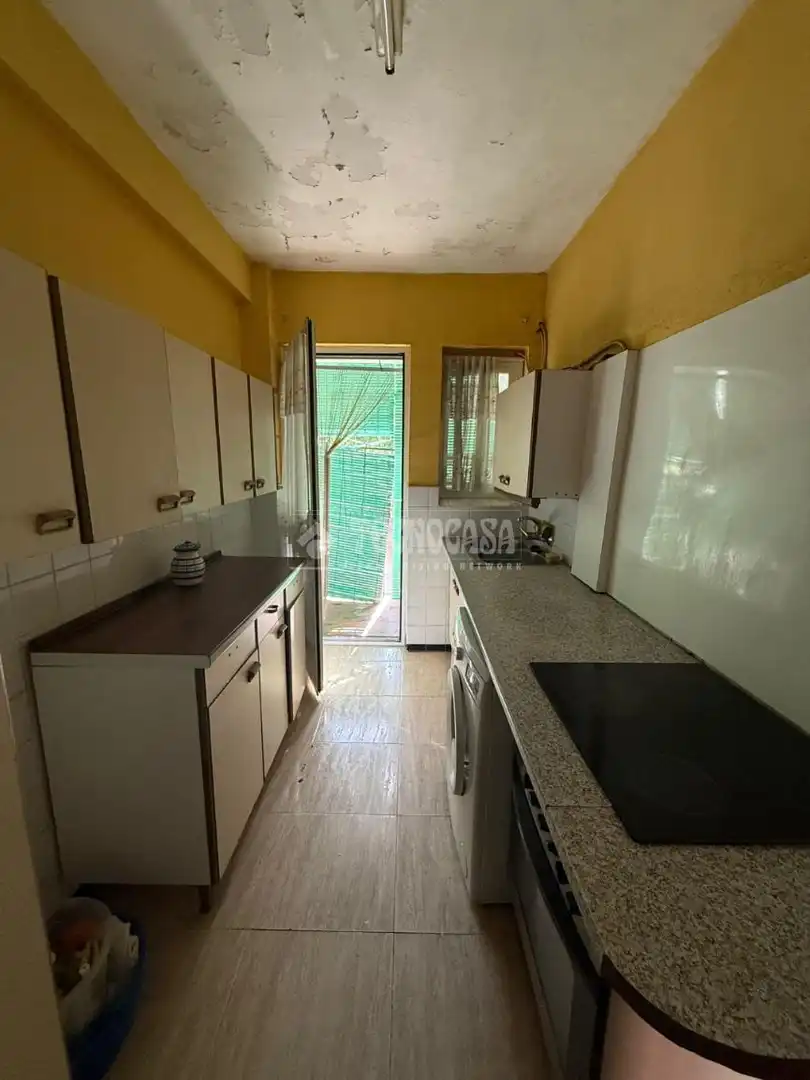 Kitchen of Flat for sale in Talavera de la Reina