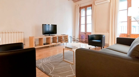 Foto 3 de Casa adosada en venta en Carrer de Marconi, Ca n'Aurell, Barcelona