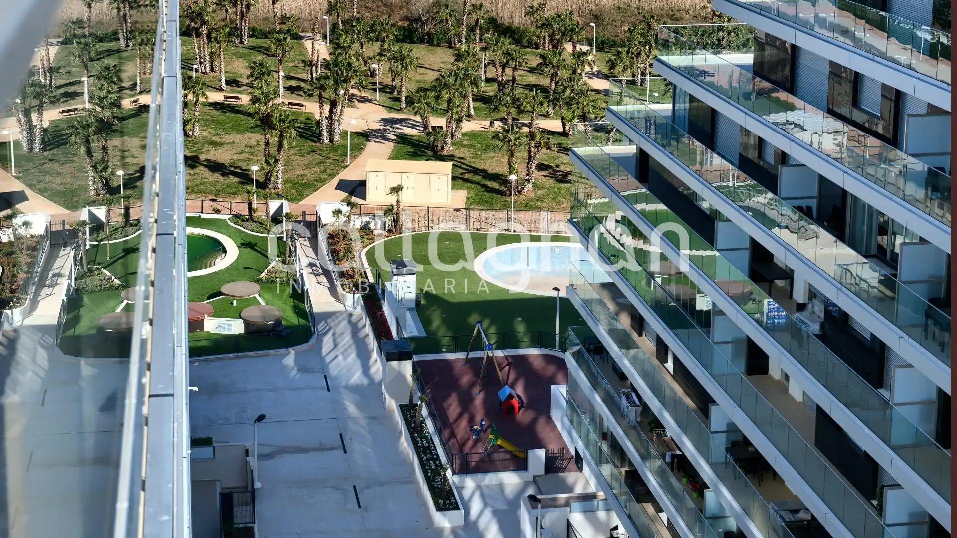Vista exterior de Piso en venta en Oropesa del Mar / Orpesa con Aire acondicionado, Calefacción y Jardín privado