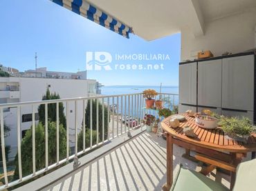 Appartamento con piscina in vendita a De Canyelles