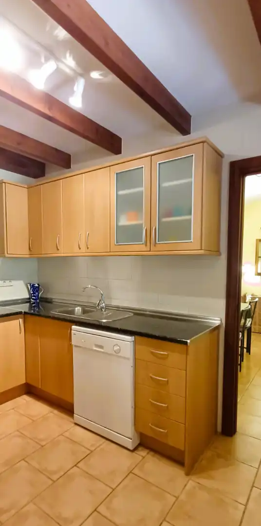 Cocina de Finca rústica de alquiler en Costitx con Aire acondicionado, Calefacción y Jardín privado