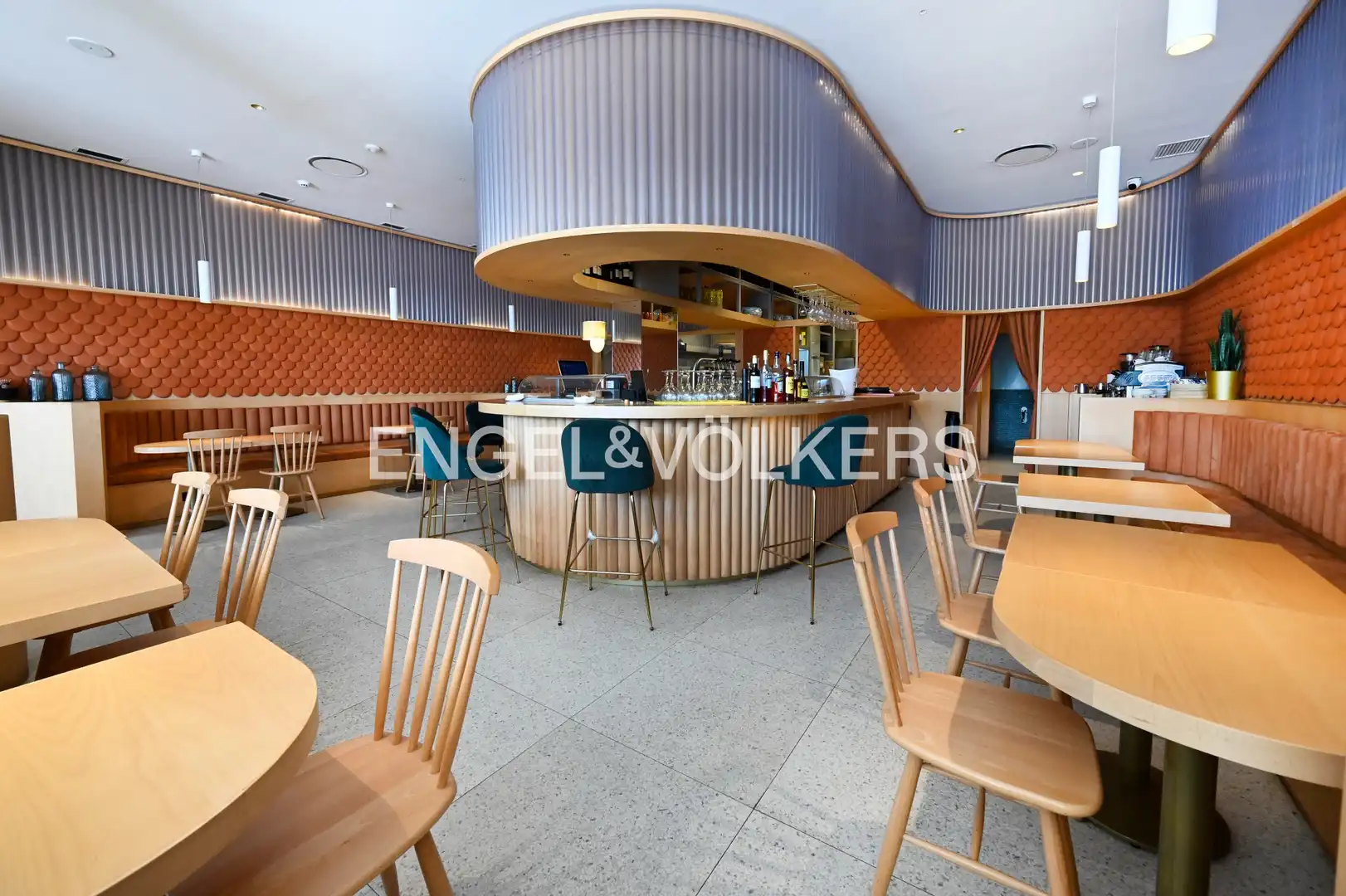 Commercial properties for sale in Santander  with Air Conditioner, Terrace and Furnished