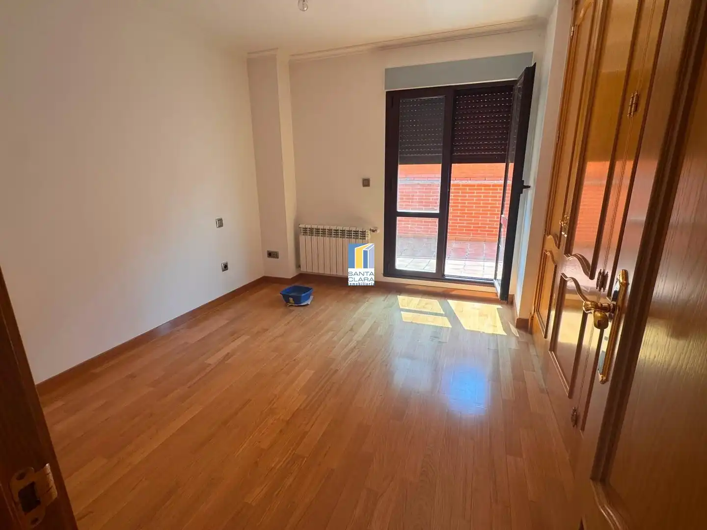 Casa adosada en venda en Zamora Capital  amb Calefacció, Jardí privat i Parquet