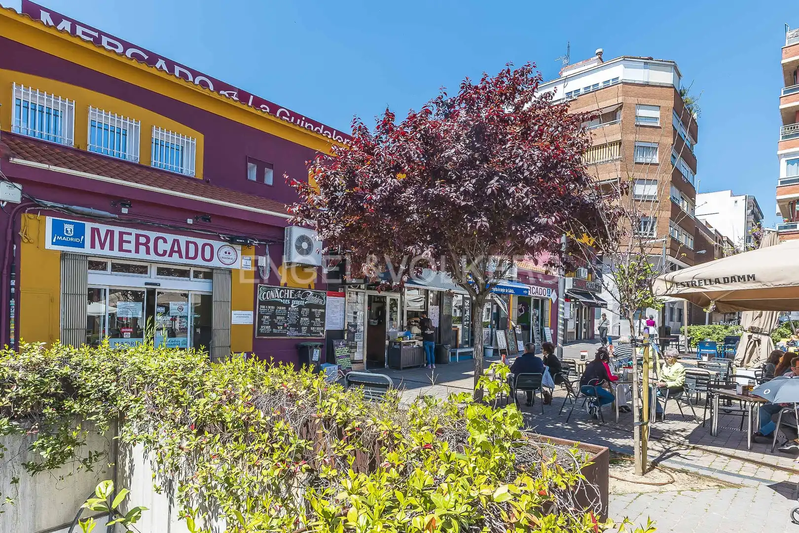 Außenansicht von Wohnung zur Miete in Madrid mit Klimaanlage, Heizung und Schwimmbad