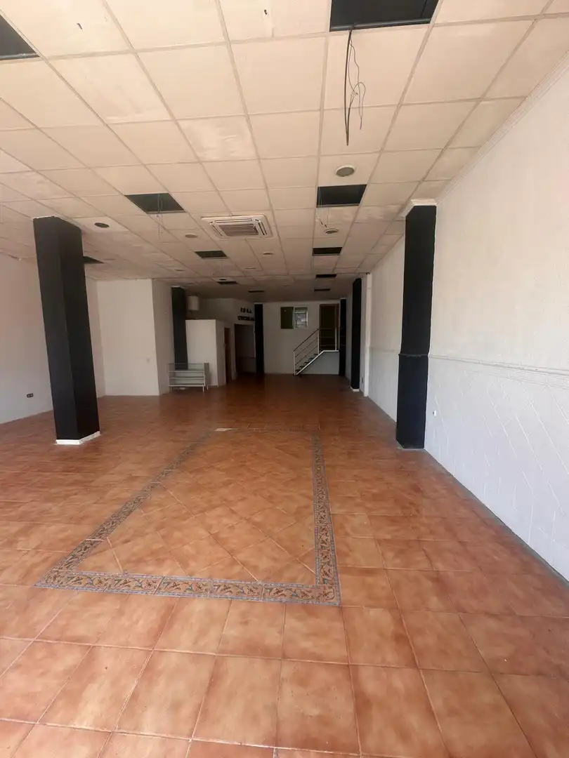 Local commercial à vendre à Calle PARE MENDEZ, imagen 2