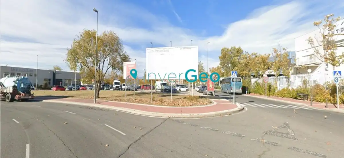 Industriegebäude zum Verkauf in Urbanización Este - Montepríncipe, imagen 2