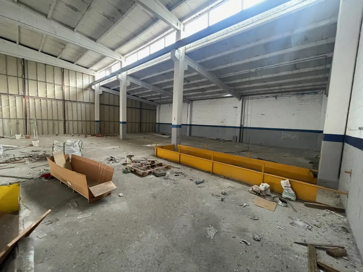 Industrial buildings for sale in Pineda de Mar  with Alarm