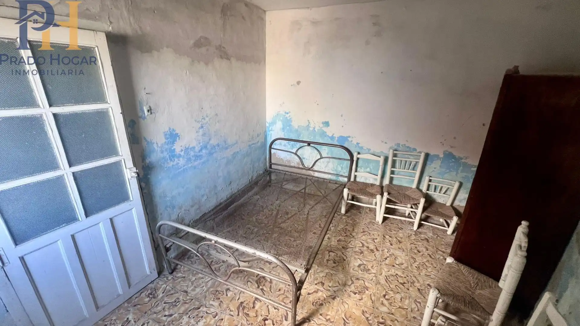 Dormitori de Casa o xalet en venda en Montesclaros amb Balcó