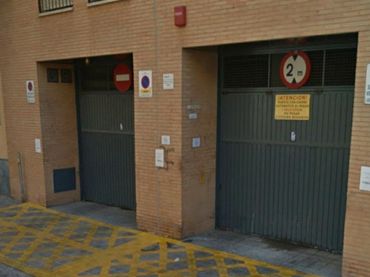 Doble con ascensor en venta en Calle Parque de Cazorla