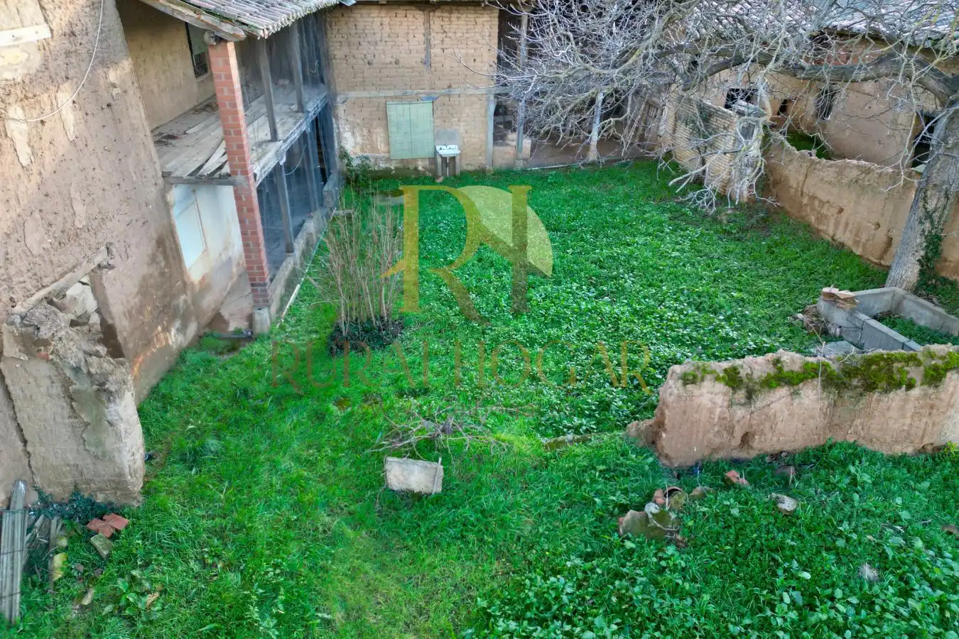 Houses for sale in Calle Carretera, Villaquejida