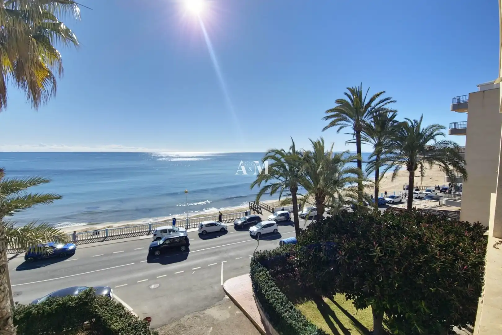 Außenansicht von Wohnungen zur Miete in Torrevieja mit Heizung, Terrasse und Schwimmbad