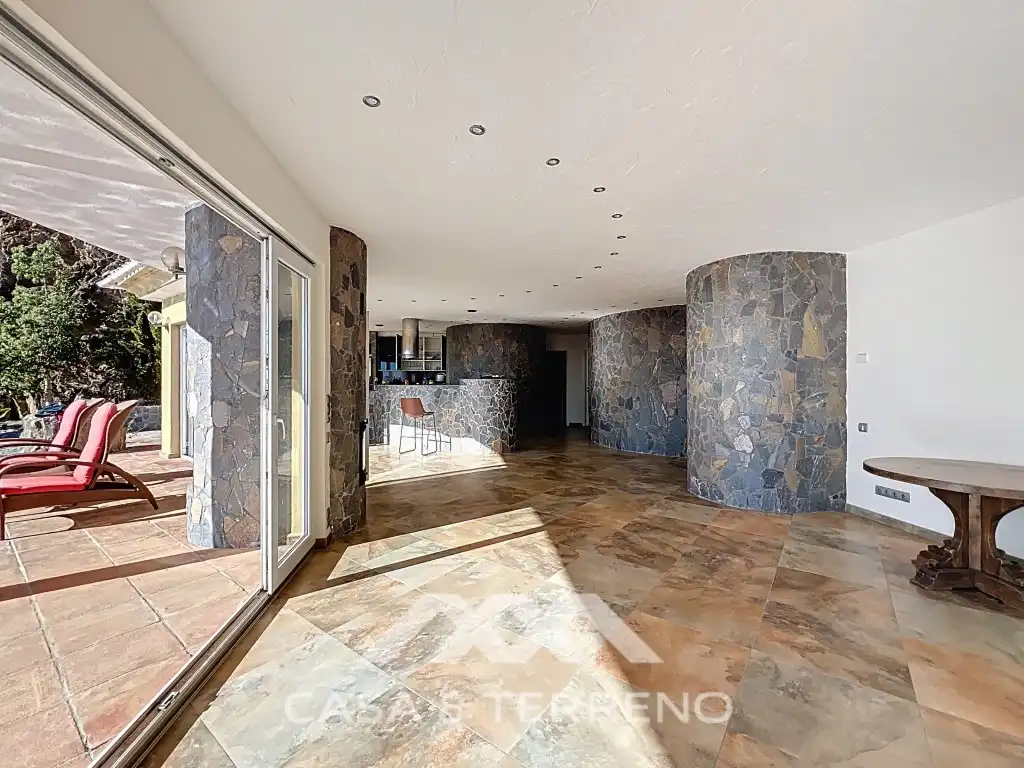 Casa o xalet en venda en Algarrobo amb Jardí privat, Terrassa i Piscina