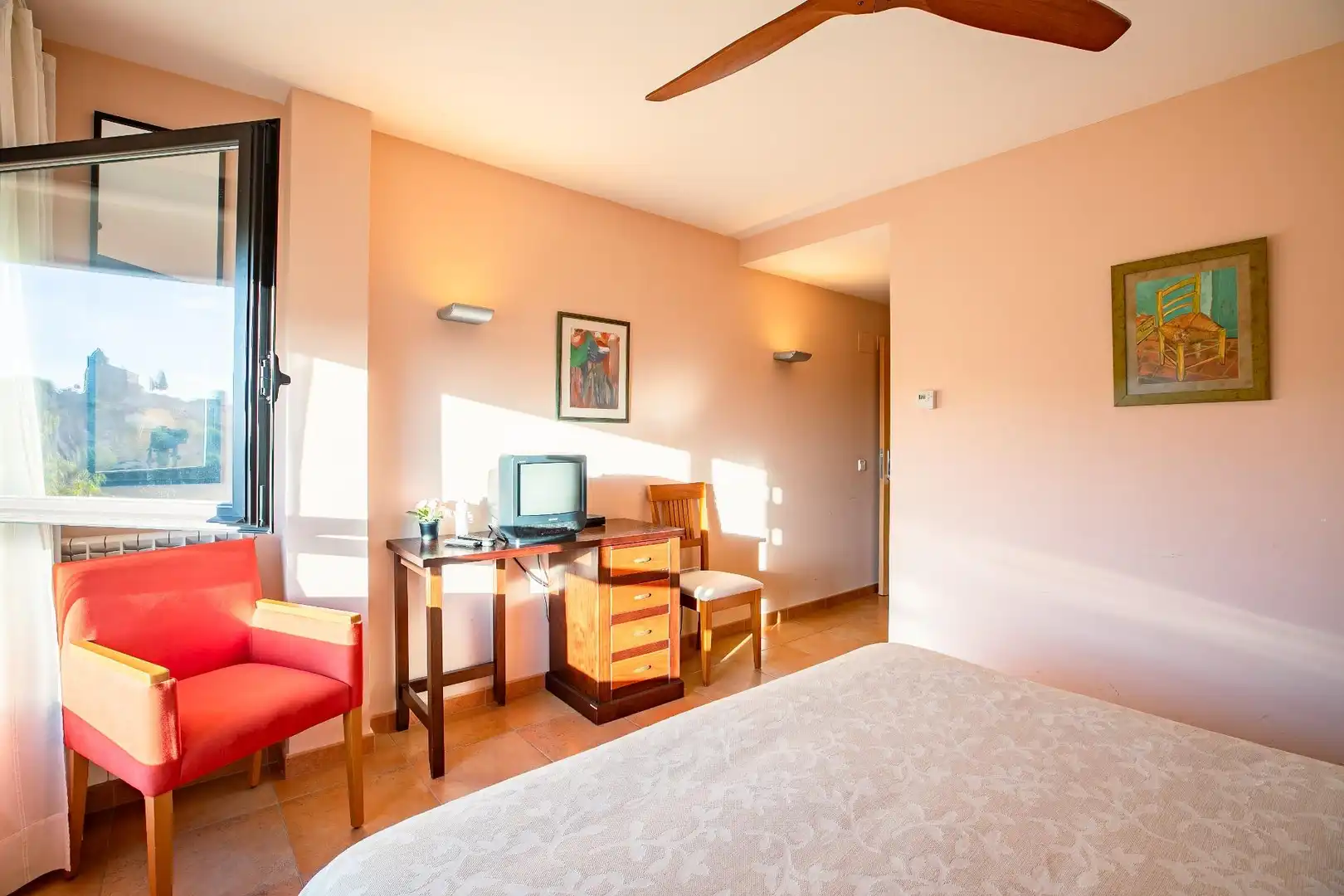 Habitación de Edificio en venta en Bierge