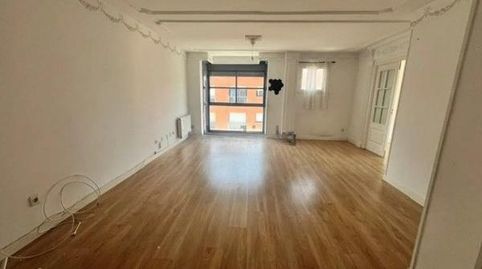 Foto 4 de Apartament en venda a Alameda de Osuna, Madrid Capital