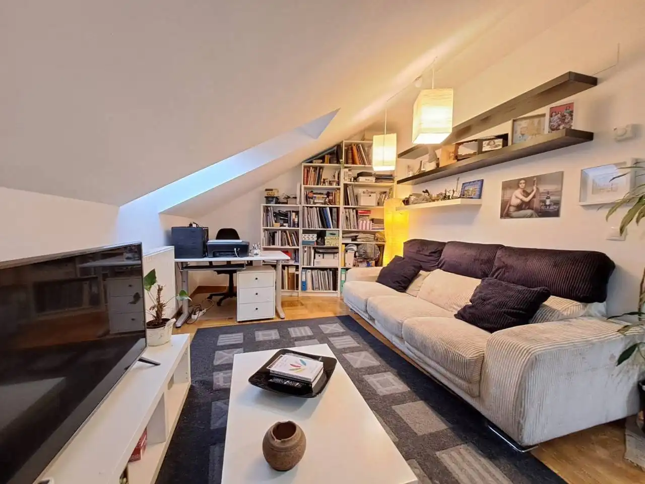 Living room of Attic for sale in Burgos  with Heating, Parquet flooring and Storage room