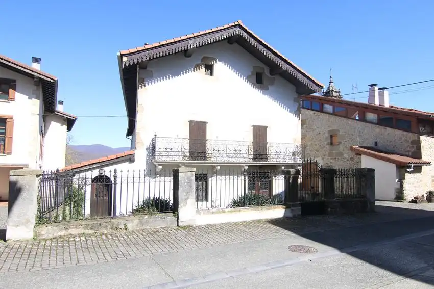 Vista exterior de Finca rústica en venta en Urdiain con Trastero y Balcón