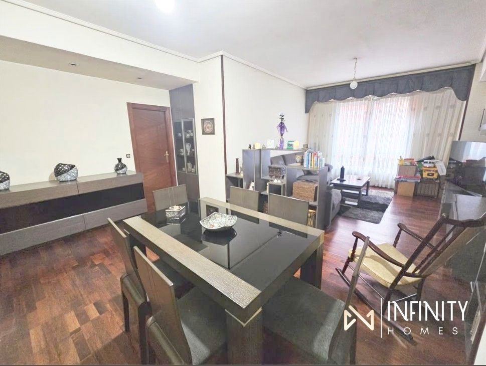 Dining room of Flat for sale in Bilbao   with Heating