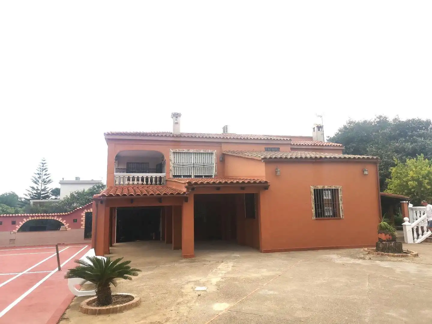 Exterior view of Houses for sale in Alzira  with Terrace, Storage room and Swimming Pool