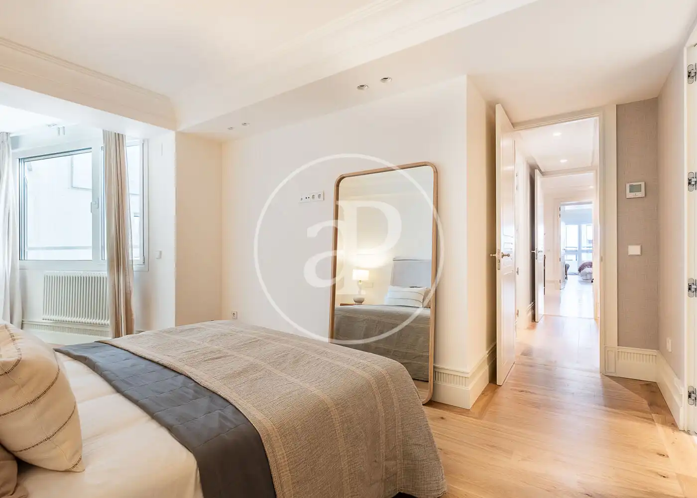 Schlafzimmer von Wohnung zum Verkauf in Madrid mit Klimaanlage, Heizung und Terrasse