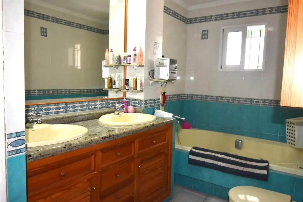Baño de Casa o chalet en venta en Torremolinos con Aire acondicionado y Terraza