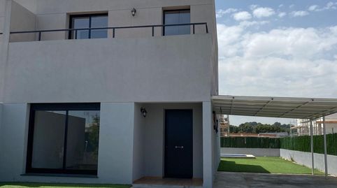 Photo 2 of Detached homes for rent in Calle Riu Túria, Nueva Santa Barbara - Cruz de Gracia, Godella