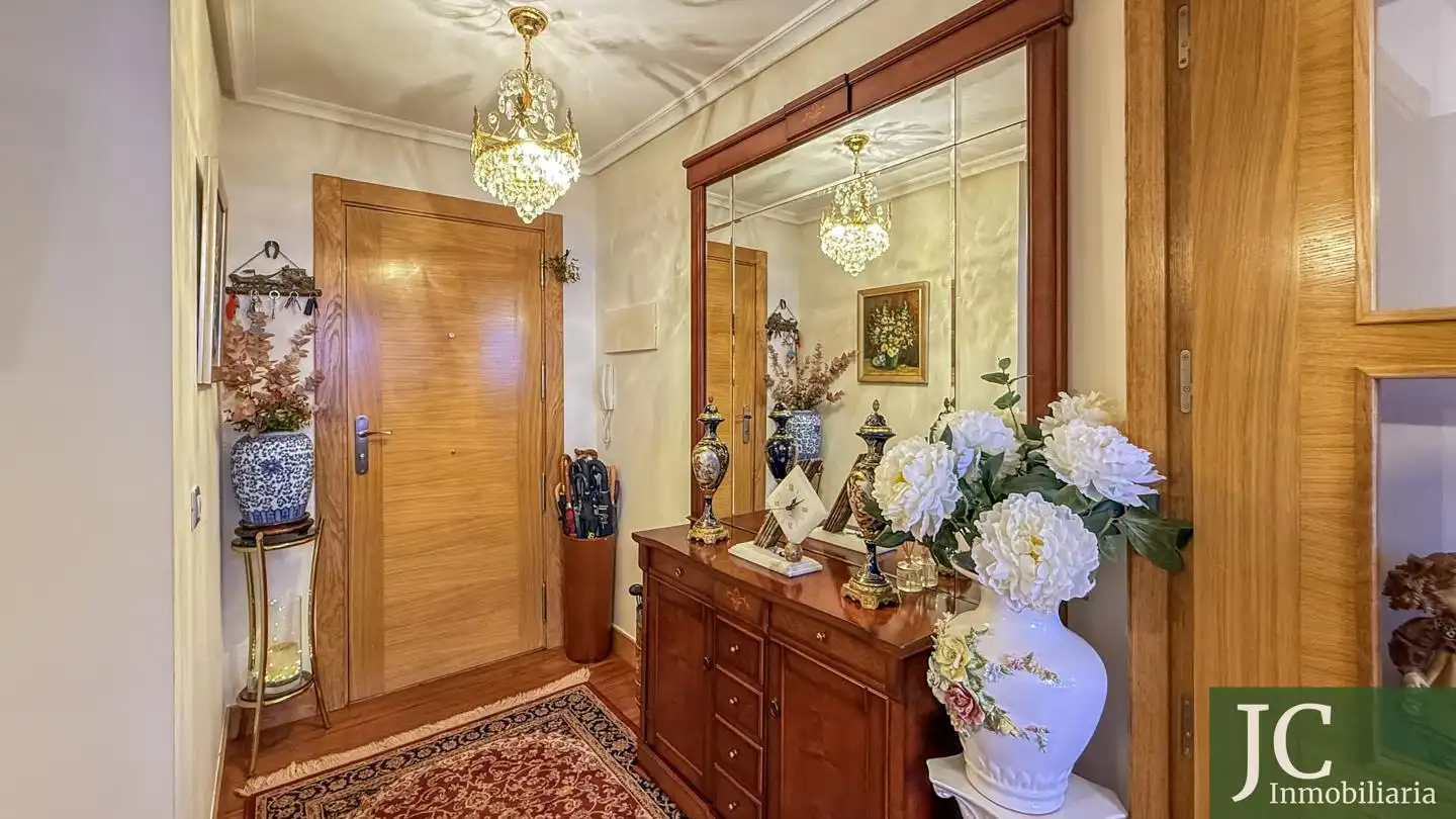 Planta baja en venta en Guriezo con Calefacción y Terraza