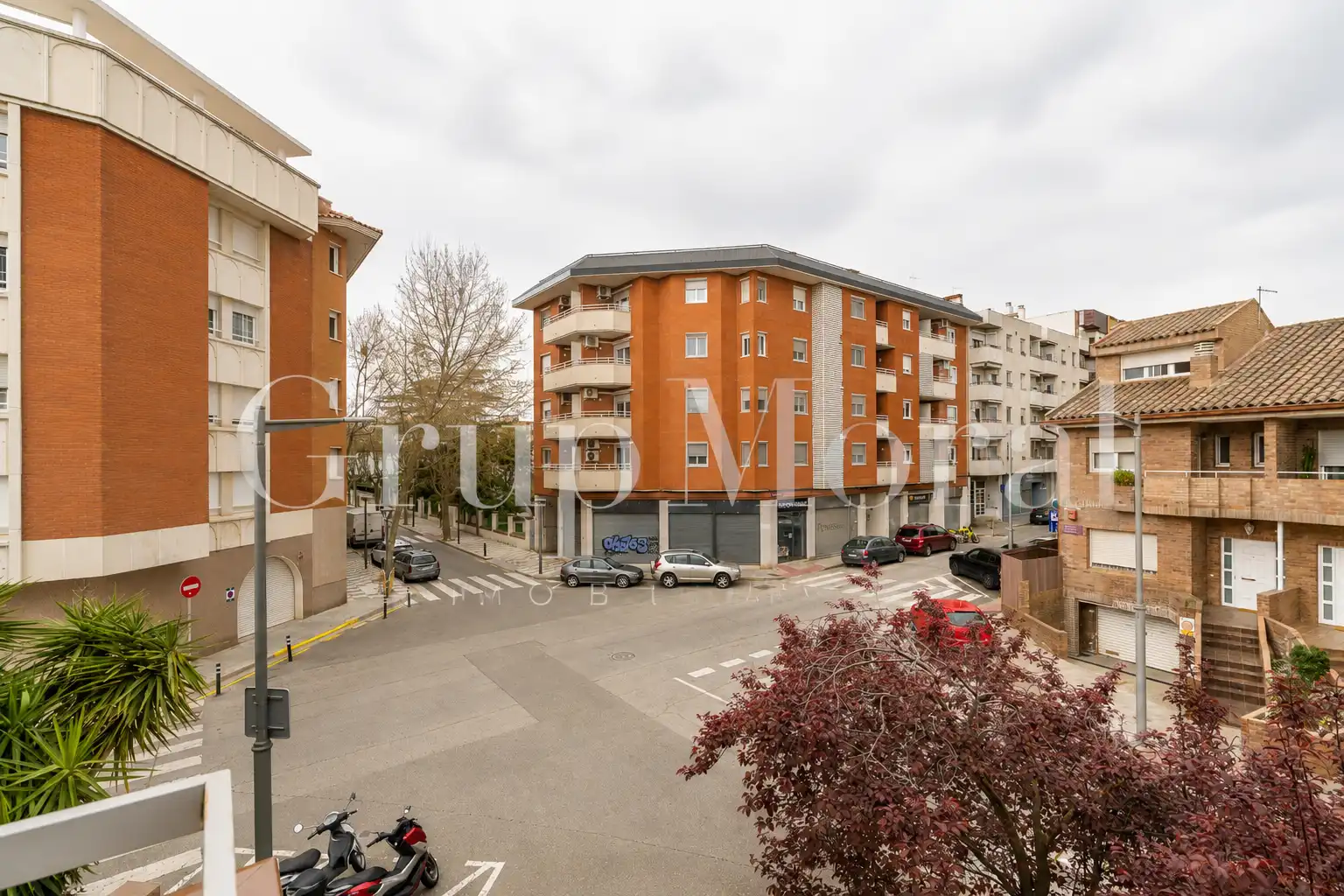 Vista exterior de Casa o xalet en venda en Reus amb Aire condicionat, Calefacció i Jardí privat