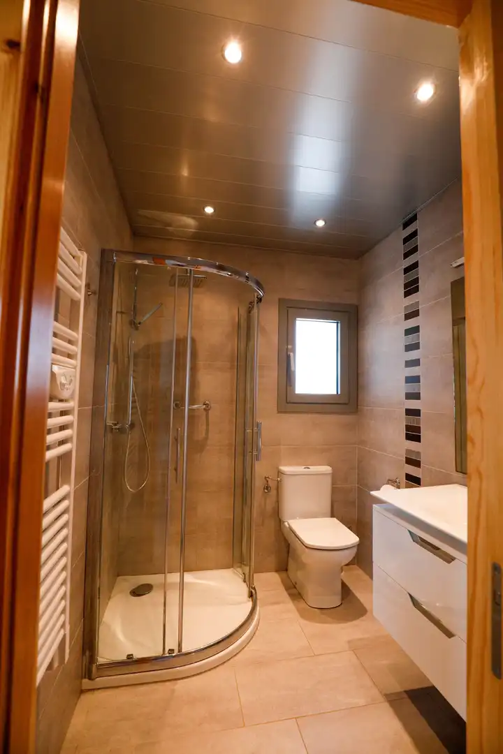 Badezimmer von Haus oder Chalet zum Verkauf in L'Escala mit Klimaanlage, Terrasse und Möbliert