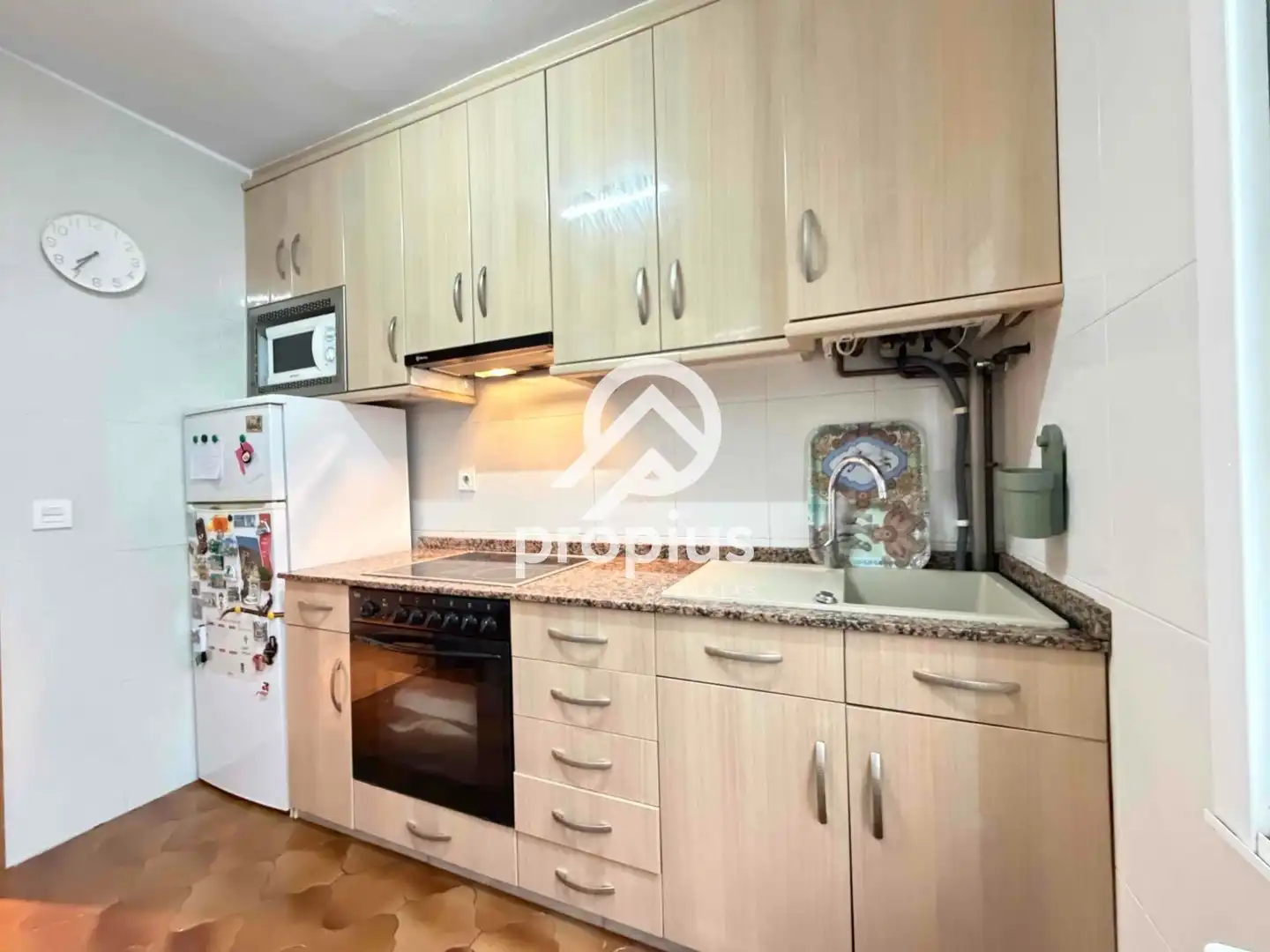 Küche von Wohnung zum Verkauf in Oviedo  mit Heizung, Abstellraum und Möbliert
