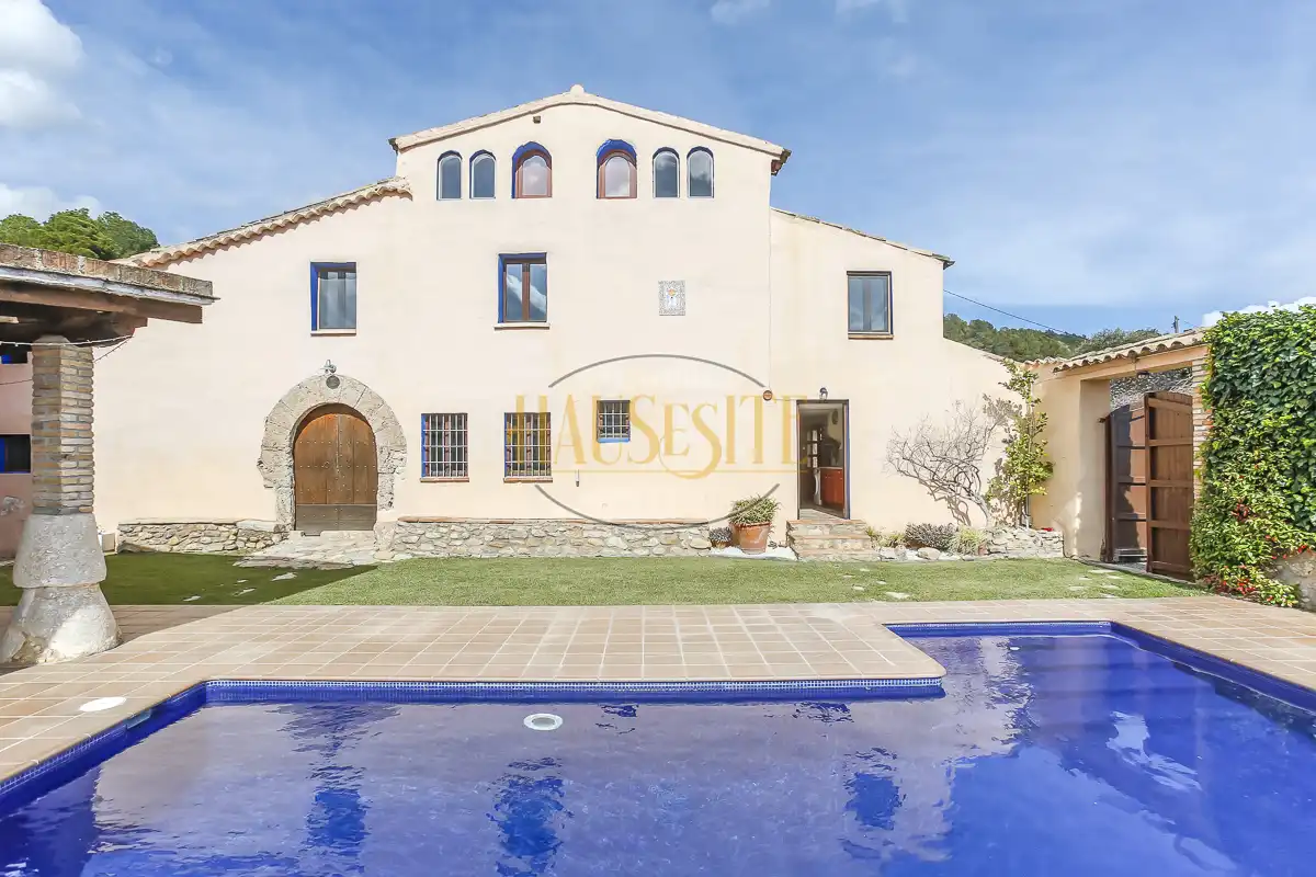 Casa rústica amb terrassa en venda a Torrelles de Foix, imagen 48