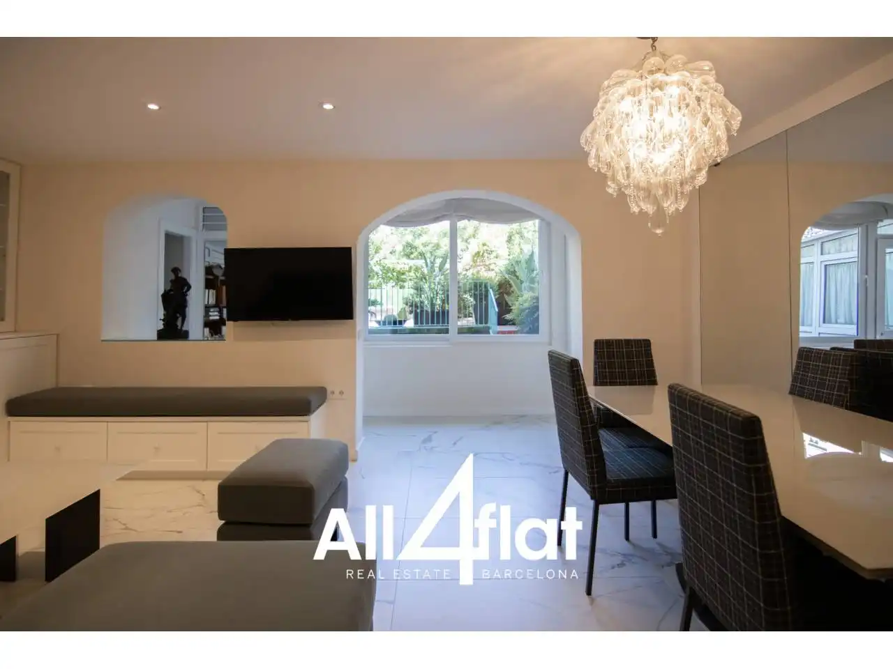 Flat with lift for sale in Calle Villarroel, imagen 5