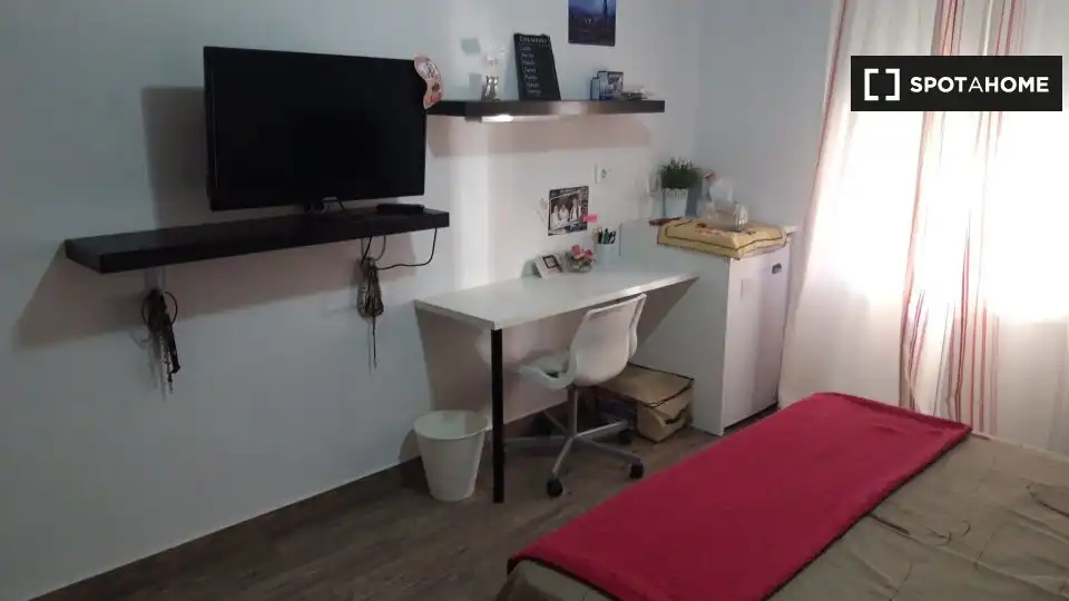 Bedroom of Flat for rent in Alicante / Alacant  with Air Conditioner, Heating and Furnished