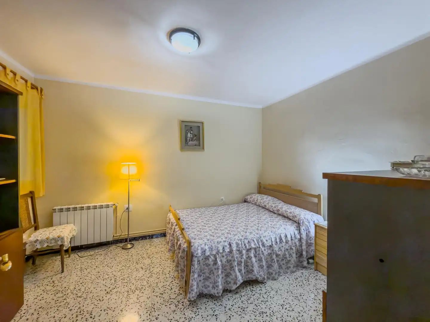 Schlafzimmer von Wohnung zum Verkauf in Terrassa mit Heizung