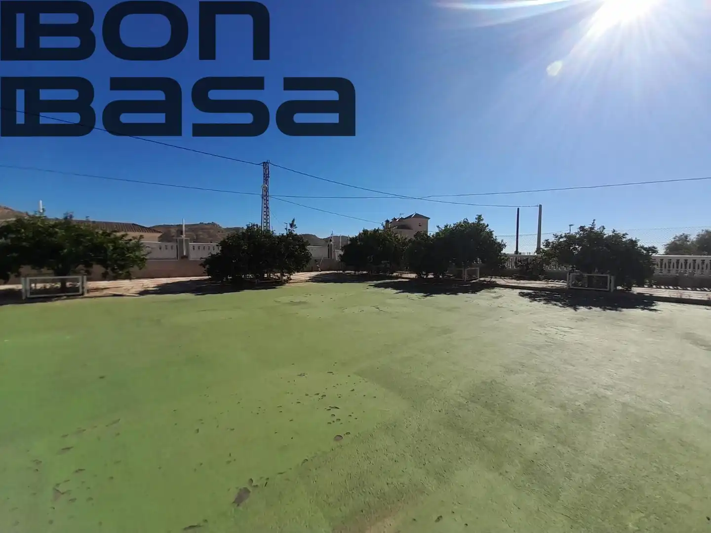 Vista exterior de Casa o xalet en venda en Alicante / Alacant amb Aire condicionat, Jardí privat i Piscina
