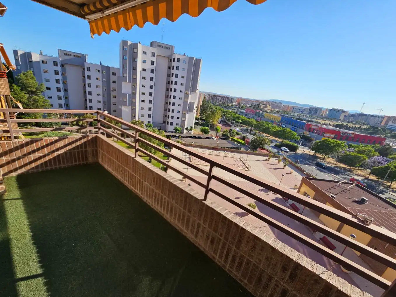 Piso con piscina en venta en Doctor jimenez diaz 24
