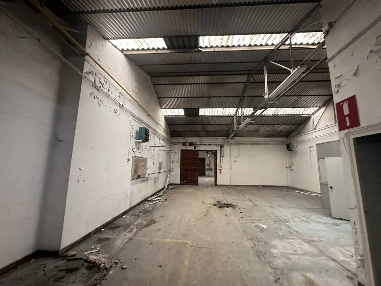 Nau industrial amb ascensor en venda a Calle Roquerols, imagen 13