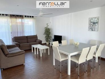 Detached house with pool for sale in Ardiaca - La Llosa