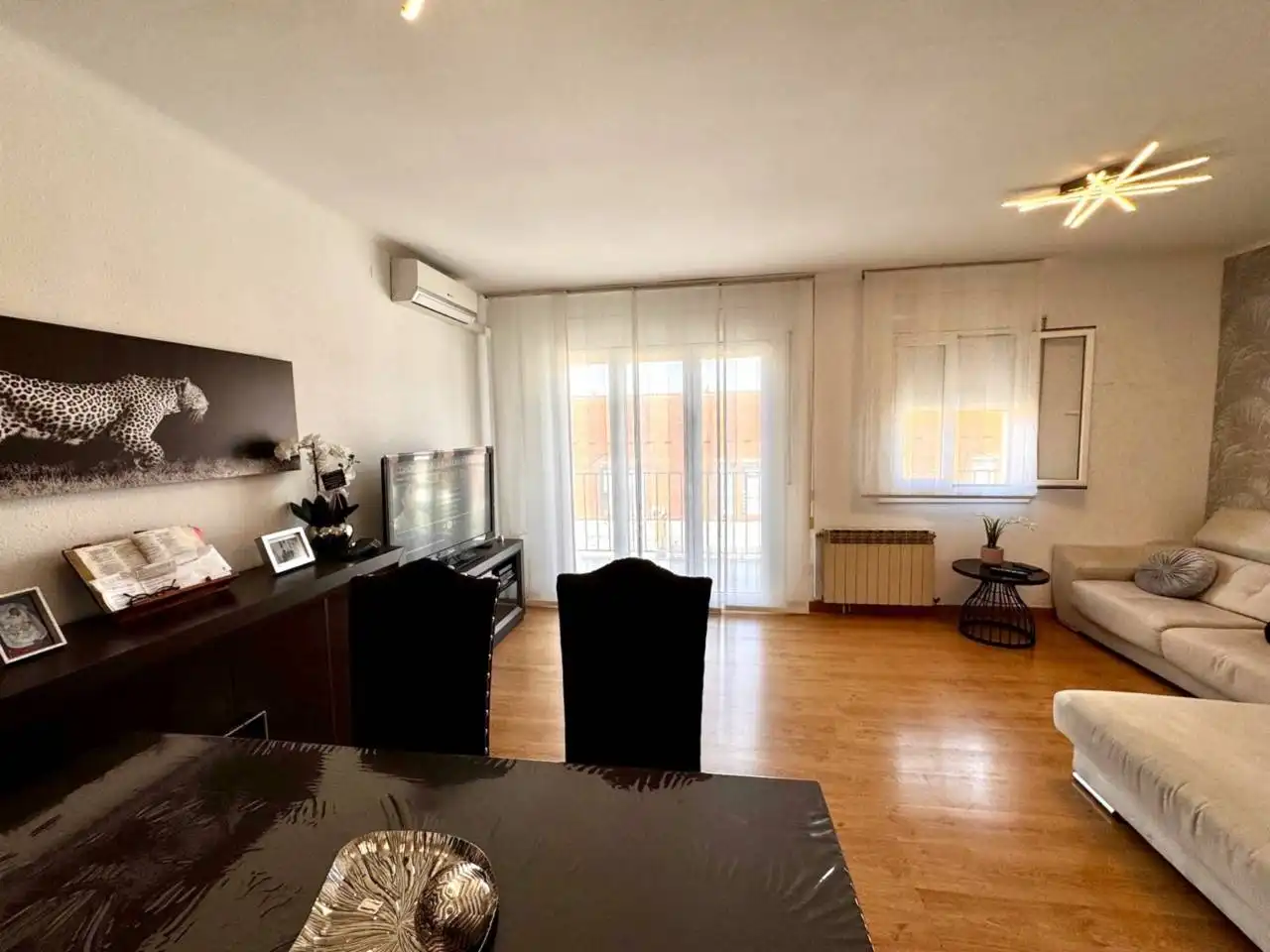 Houses for sale in Paseo Joan Miró, La Balconada - Cal Gravat