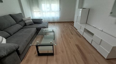 ¡FANTASTICO PISO EN PLENA AV DON ANTONIO HUERTAS! EN TOMELLOSO