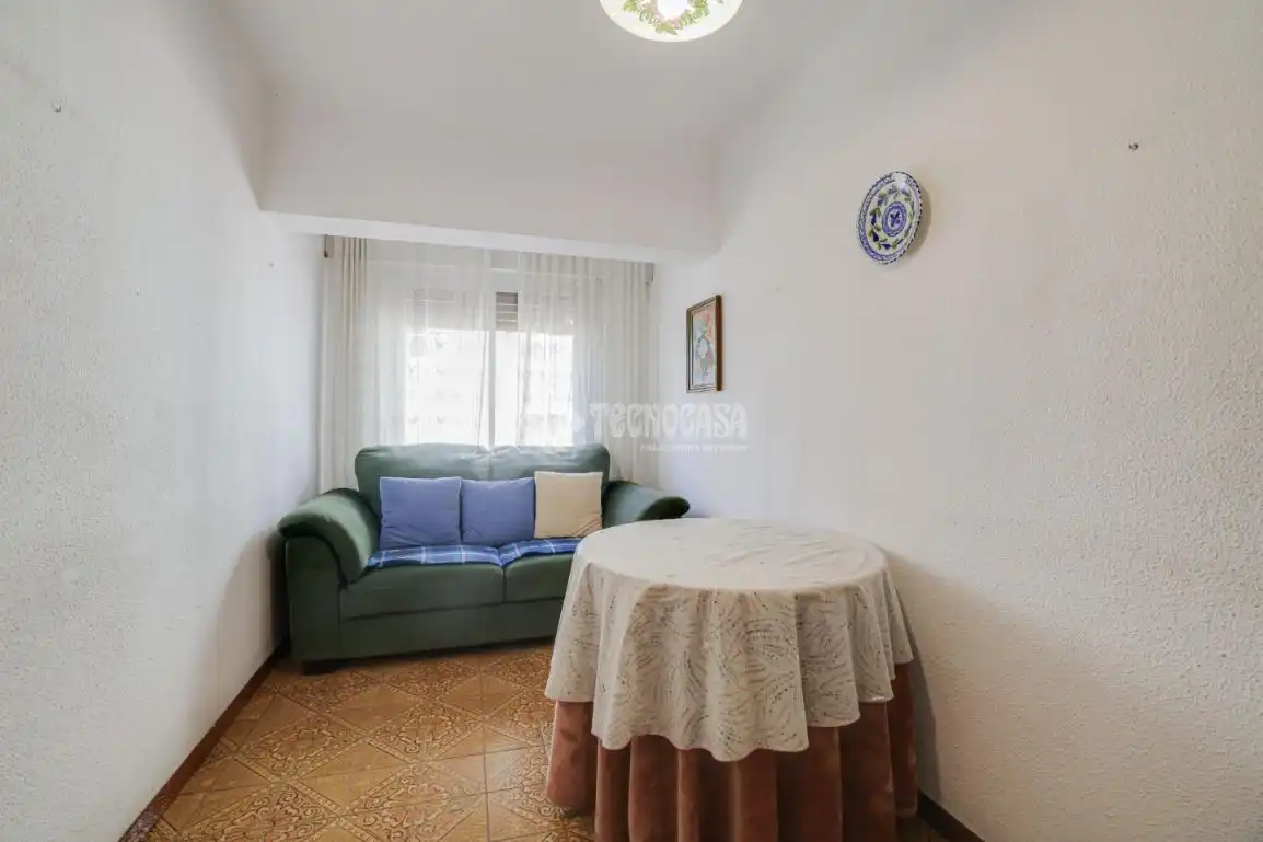 Habitación de Piso en venta en Sant Boi de Llobregat con Balcón