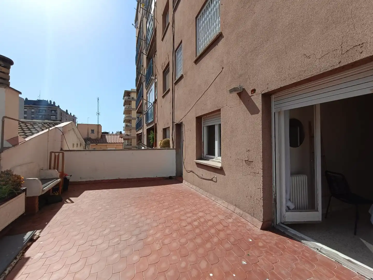 Terraza de Piso en venta en Girona con Calefacción, Terraza y Amueblado