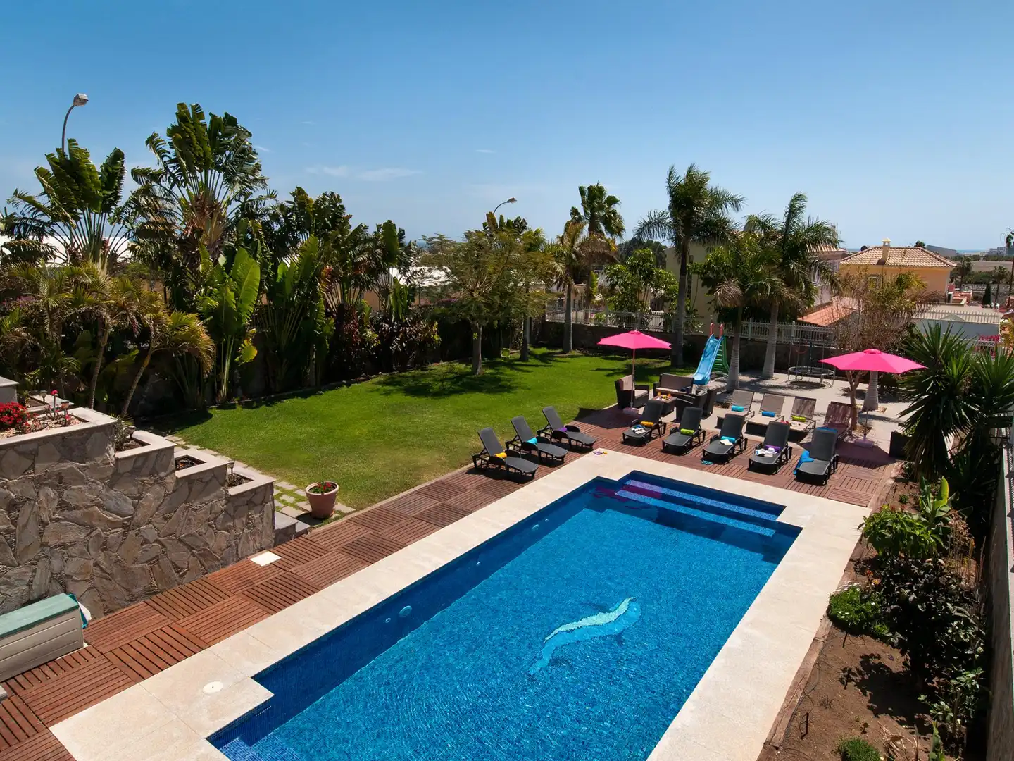 Piscina de Casa o xalet en venda en San Bartolomé de Tirajana amb Jardí privat, Terrassa i Traster