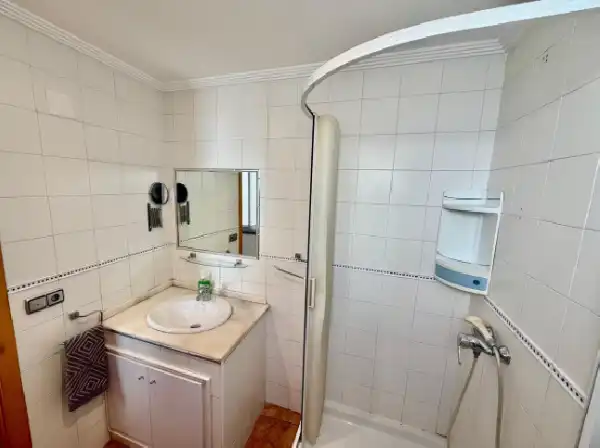 Baño de Ático en venta en Elche / Elx con Aire acondicionado, Terraza y Trastero